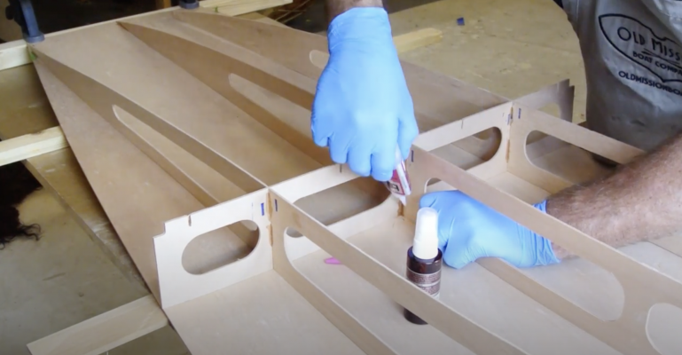 Boardman 14 SUP Construction Video #8: Fastening the Frame to the Bottom