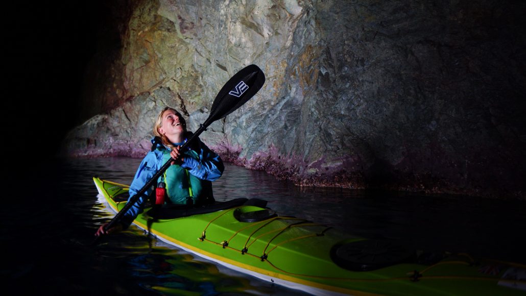 Bekx Handcock sea kayaking in Corsica©Erin Bastian VE Paddles