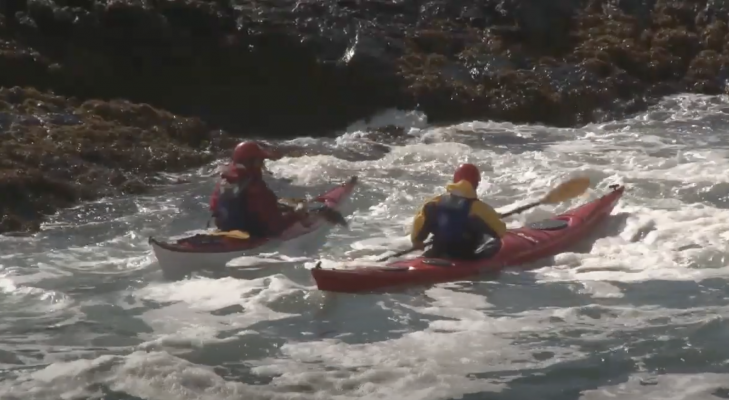 2020 sea kayaking skills - scramble self rescue