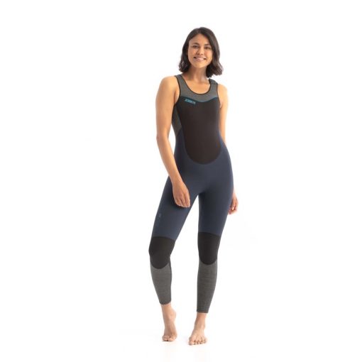 The Porto Long John 2MM is a beautiful feminine wetsuit that provides excellent range of motion and warmth thanks to it's large armholes. Plus with features like, durable flatlock seams, and an improved Velcro should entry, you may never be cold again.