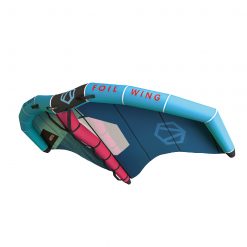 This lightweight inflatable foil wing boasts a double high-pressure air valve and a unique power grip Y handle designed to maximize performance in gusty conditions.