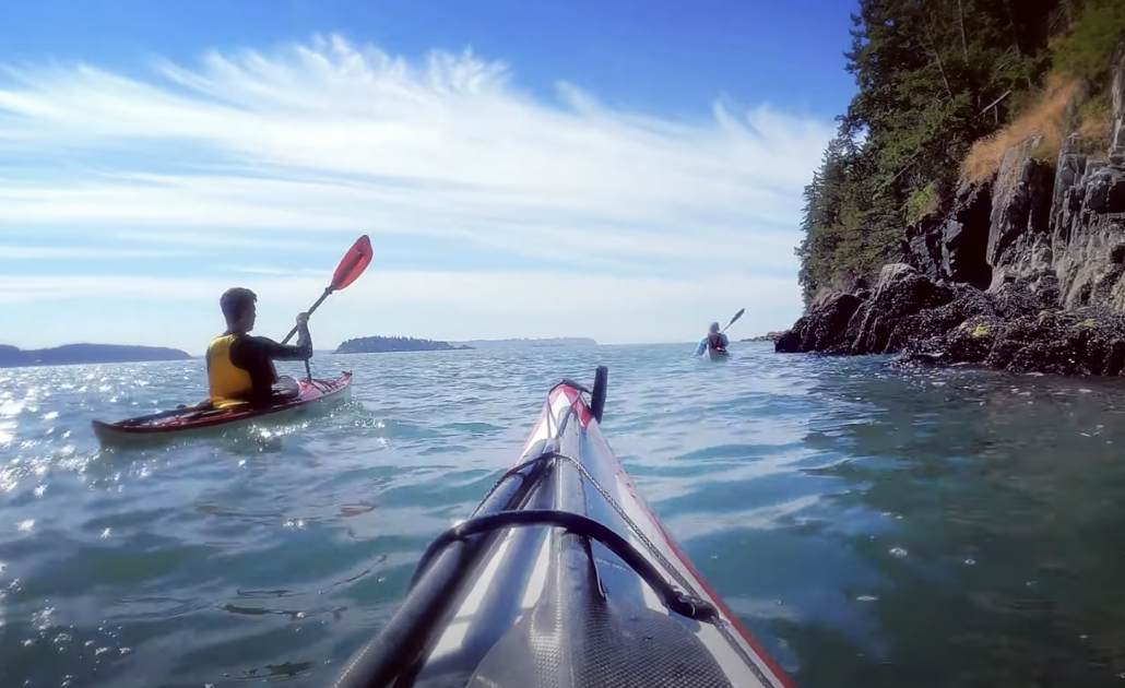 Follow Mike McHolm on a beautiful summer paddle, accompanied by Joé Dupuis, Pat Joans and Niko Van Brandt. They launched from Whytecliff Park under beautiful cirrus clouds with warm water! Looks epic!