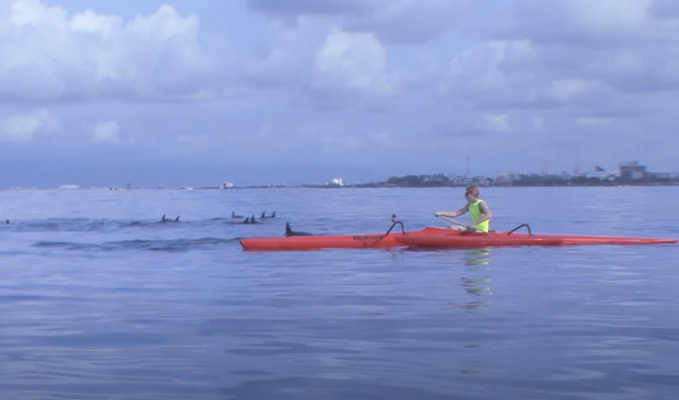 « KAI THE OCEAN GUY » talks about his amazing family of ocean athletes, his Olympian mother Shelley Oates Wilding and fun times in the ocean with the Sea Inspiration team!